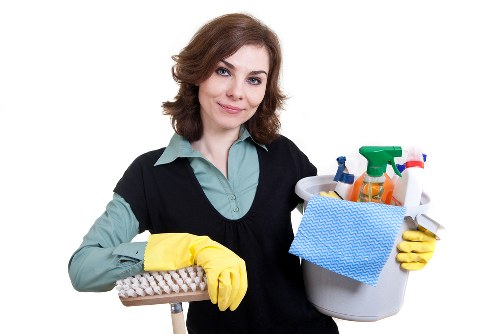 West Kensington cleaning professionals handling a deep clean task